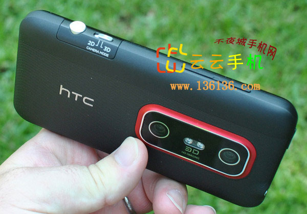 3D˫˰׿콢 HTC EVO 3Dͼ