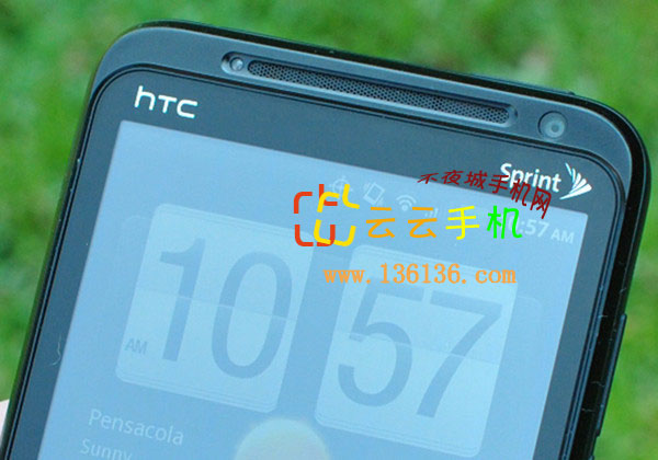 3D˫˰׿콢 HTC EVO 3Dͼ