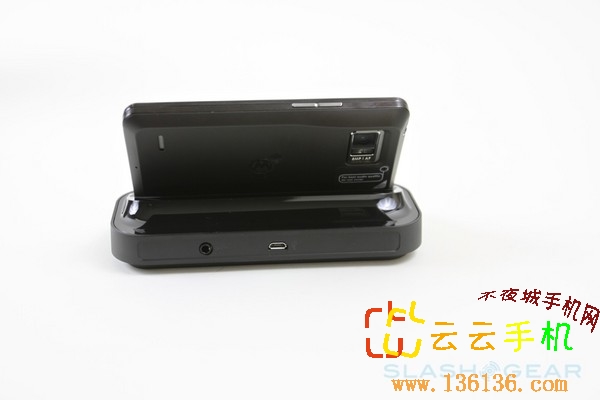 4.3ӢqHD MOTO Droid Bionicͼ