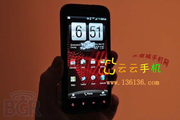 Android˫콢» HTC Rezoundͼ