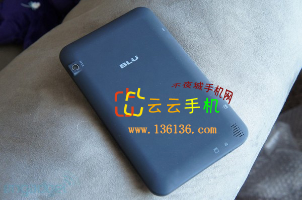 7ƽ BLU Touch Book 7.0ͼ