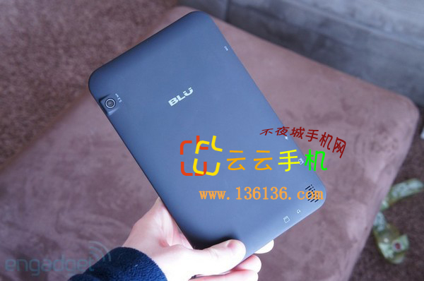 7ƽ BLU Touch Book 7.0ͼ