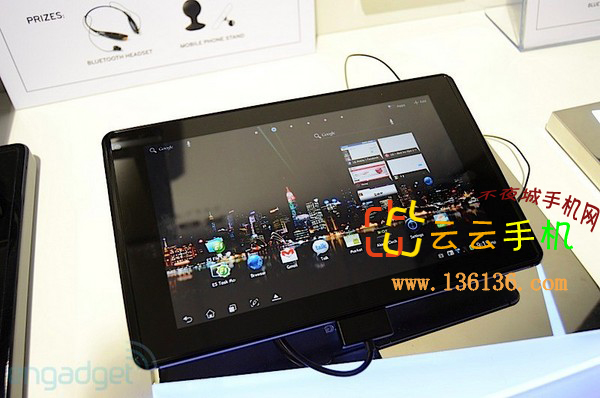 ˫ƽ LG Optimus Pad LTEͼ