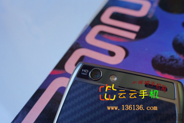  ĦRAZR Maxxͼ