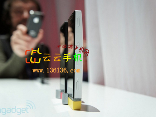 ˫˶» Xperia Uͼ