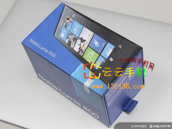 ɫСWP7 ŵLumia 800ͼ