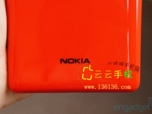 4.3绻˫ ŵLumia 820ͼ