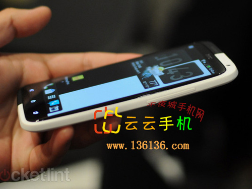 ڰʱд HTC One X ͼ