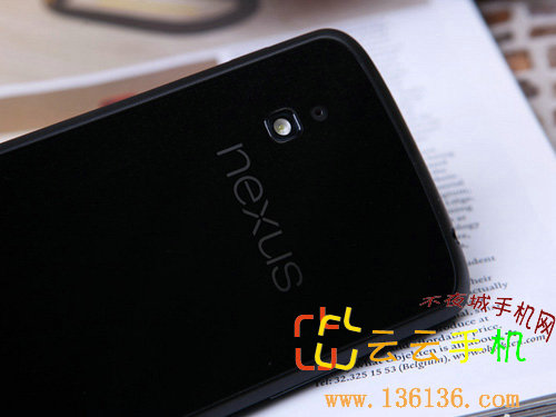 4.7ɫʸ콢 LG Nexus 4ͼ