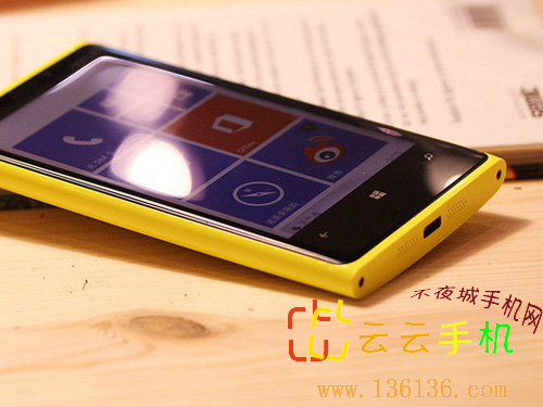 ӰɫWP8 ŵLumia 920