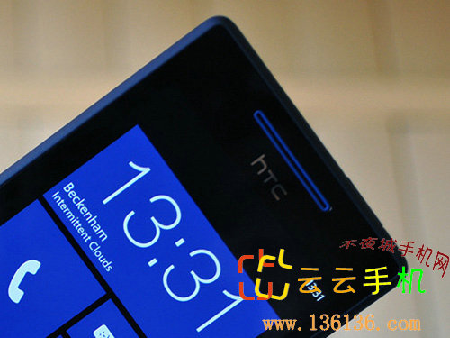 4˫WP8ж˻ ɫHTC 8Sͼ