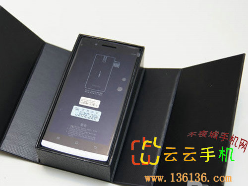 ɫ5콢 OPPO Find 5ͼ