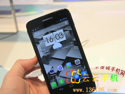 ĺ5Android콢 TCL Y900ͼ