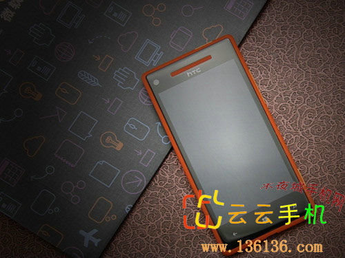 ɫWP8˫ʱ» HTC 8Xͼ