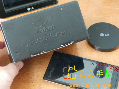 4.3ȫ˫ LG Lucid 2ͼ