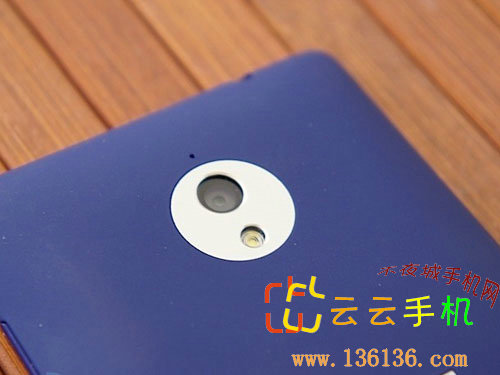 4.3ӢɫWP8˫» HTC 8XTͼ