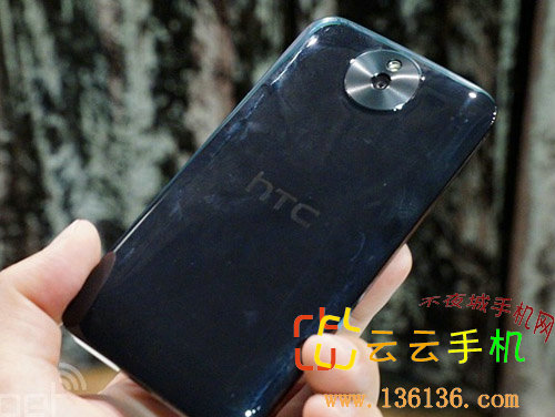 С˫Ű׿ HTC Desire 501ͼ